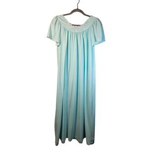 Shadowline Women's Pink Petals Gown Full Length Light Blue Size Small‎